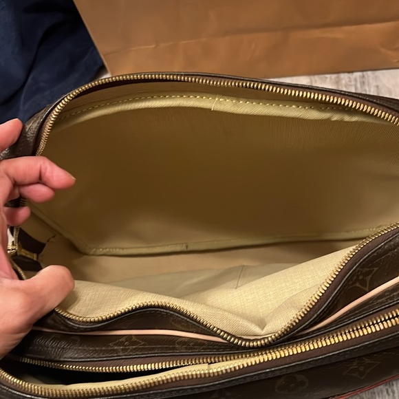 Authentic GM reporter with new Vachetta - Picture 10 of 16